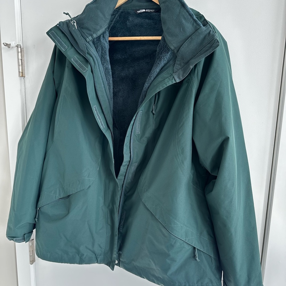 North Face parka with removable fleece liner—XL - Picture 7 of 16
